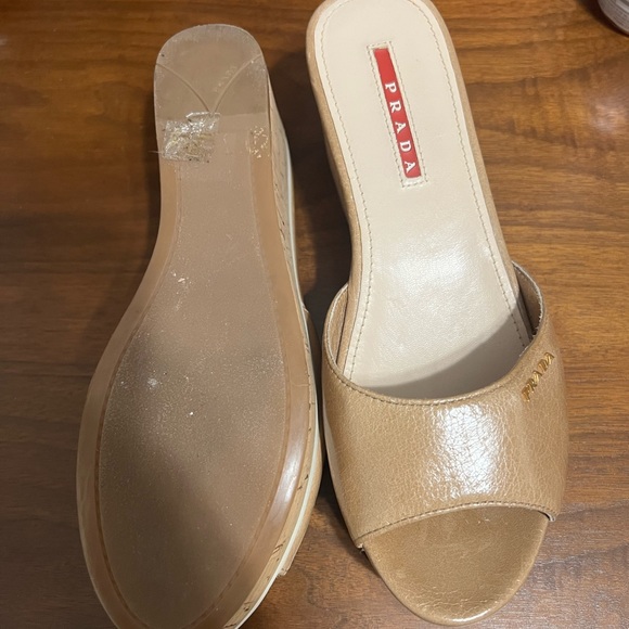 Prada wedge heels - Picture 2 of 3
